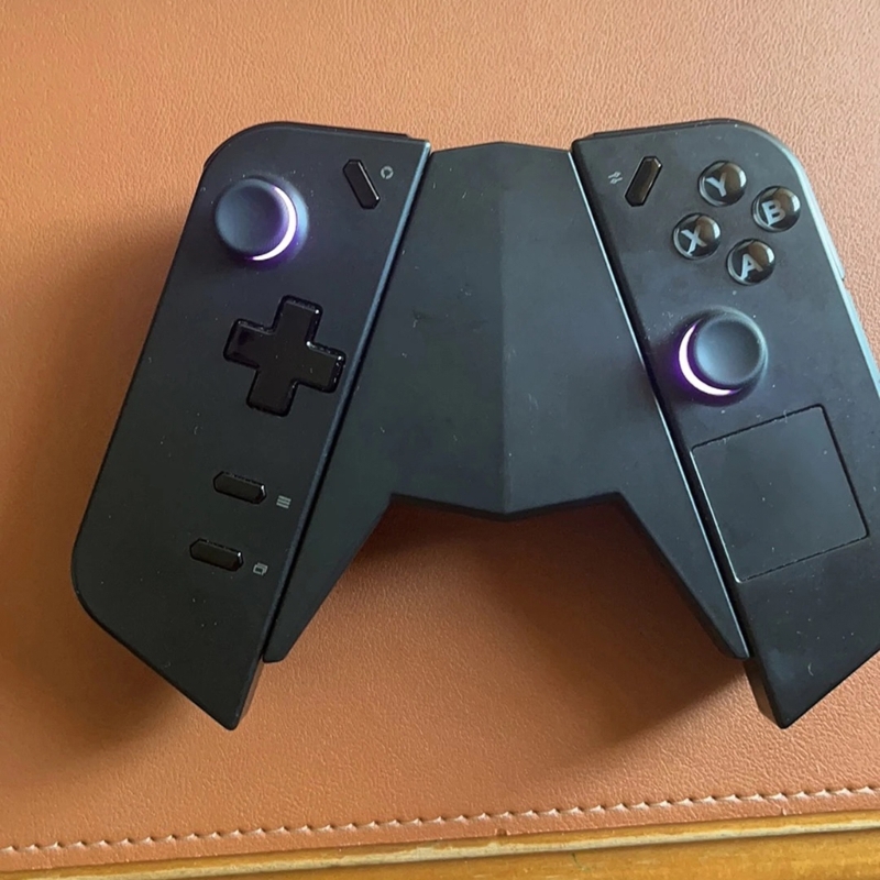 Adaptador conector controlador - Pc Gaming Legion reseña y precio